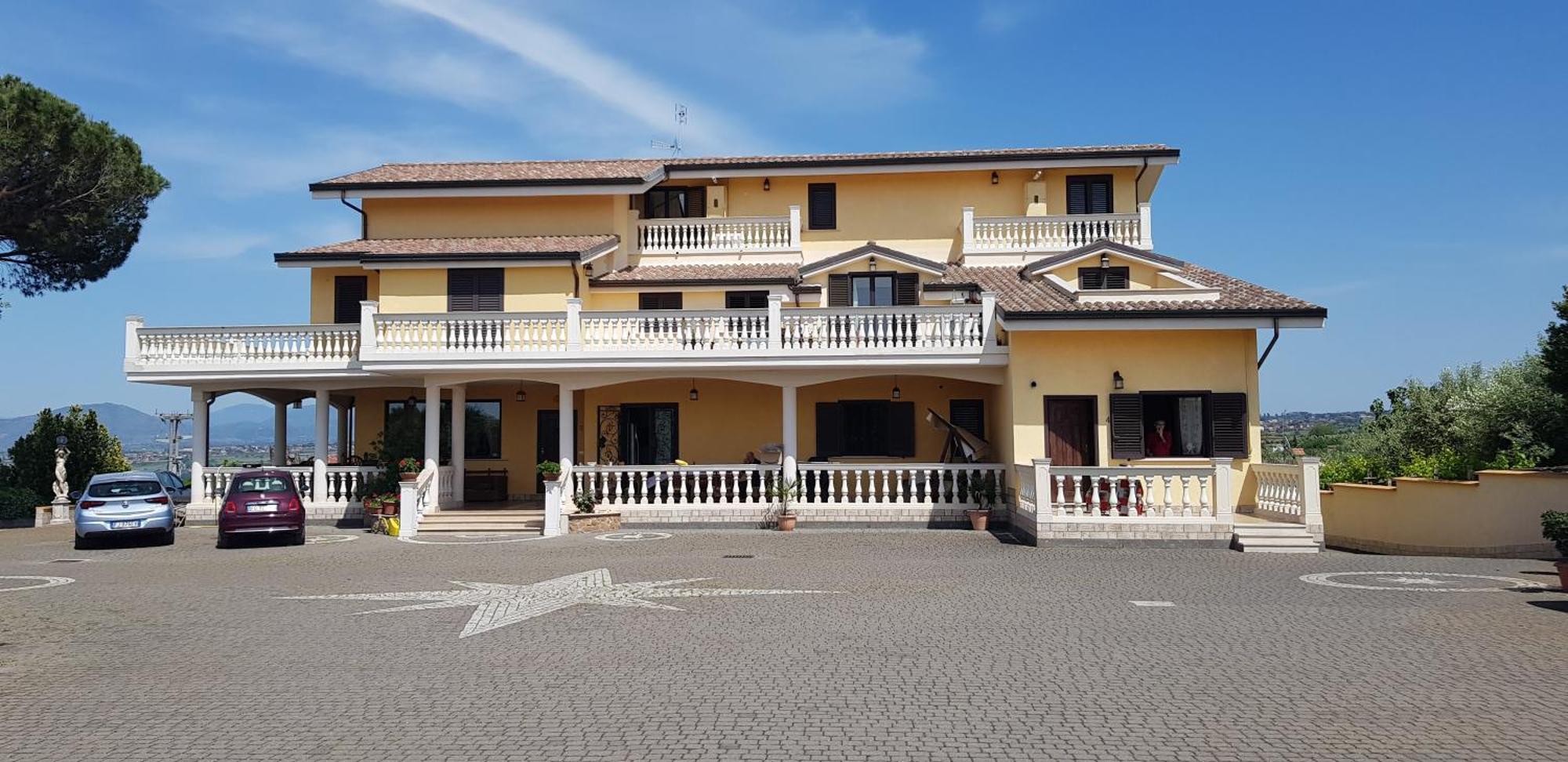 Villa Giona Roma Frascati Exteriör bild